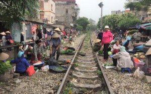 Chợ đuổi, chợ xanh và chợ cóc một thời ở Hà Nội