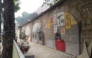 Đi dạo thưởng thức nghệ thuật đường phố – Phố Phùng Hưng
