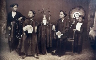 Cuộc truy nguyên lịch sử nhiếp ảnh Việt Nam