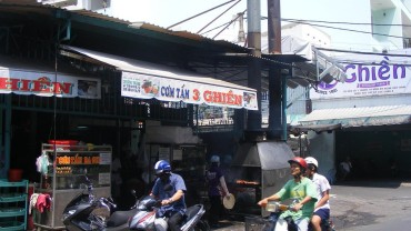 Reviews Cơm tấm Ba Ghiền