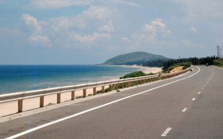 Tour phượt ô tô cung đường ven biển Hà Nội – Đà Nẵng - Quy Nhơn cho ai mê “mùi biển”.
